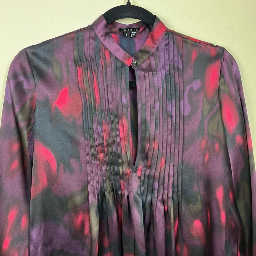 Theory silk long sleeve blouse